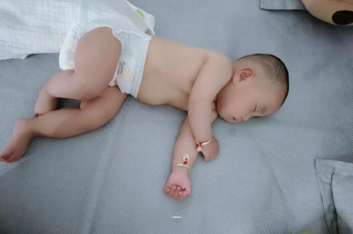 正定宝宝积食发烧怎么处理